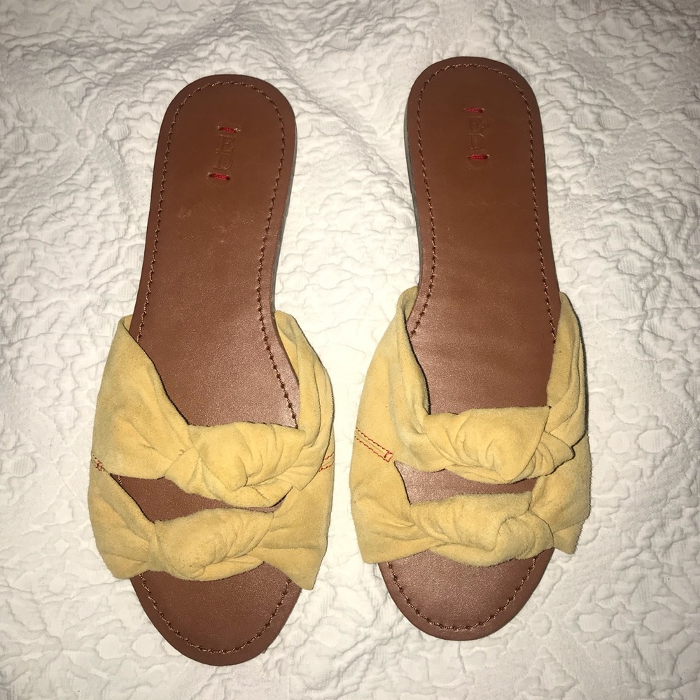 NWT Ellen Degeneres ED Love slides